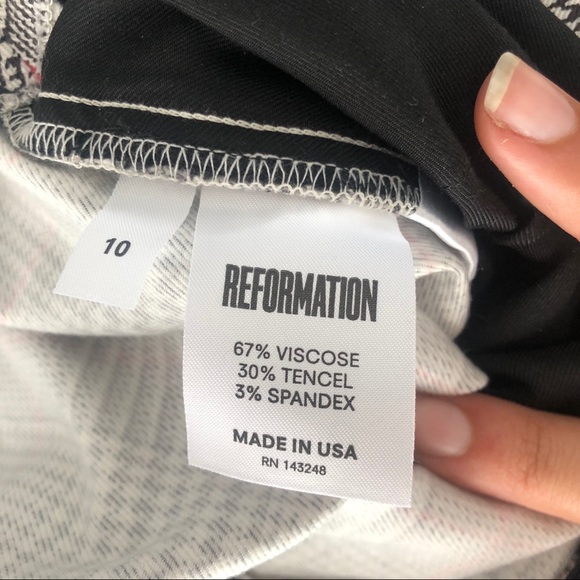 Reformation Oakland Plaid Jumpsuit Gray sz 10 - Picture 11 of 11